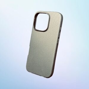 Funda Spigen goma 16 Pro